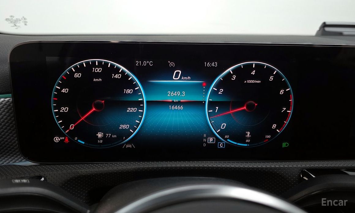 A-Class W177A220 SEDAN 9