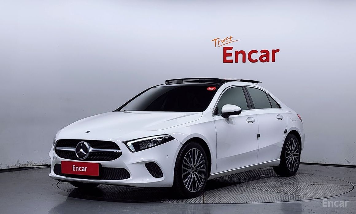 A-Class W177A250 4MATIC SEDAN 2