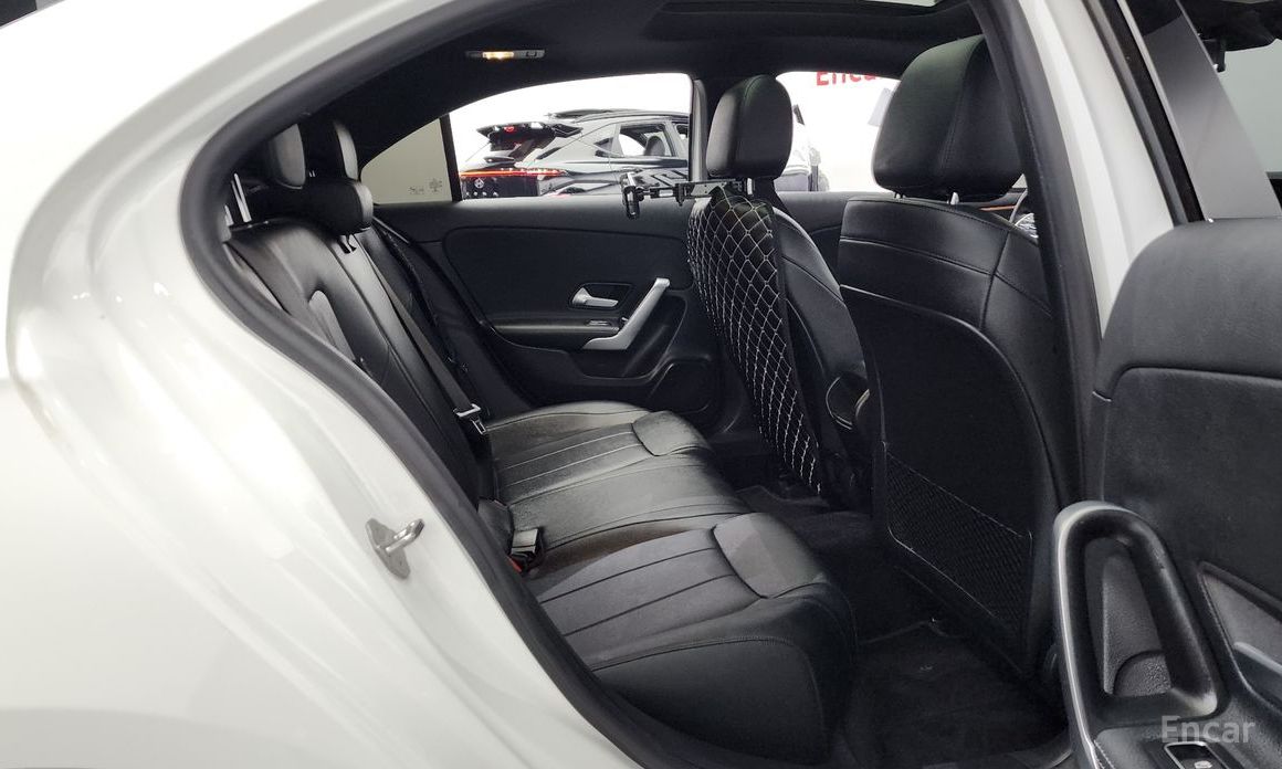 A-Class W177A250 4MATIC SEDAN 13