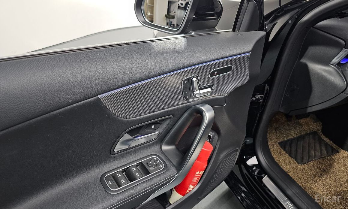 Mercedes-Benz A-Class W177A250 4MATIC SEDAN №14