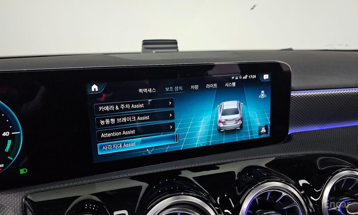 Mercedes-Benz A-Class W177A250 4MATIC SEDAN №17