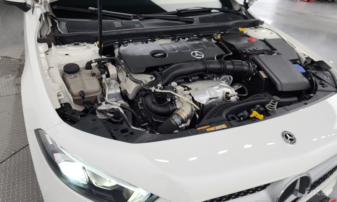 Mercedes-Benz A-Class W177A250 4MATIC SEDAN №7