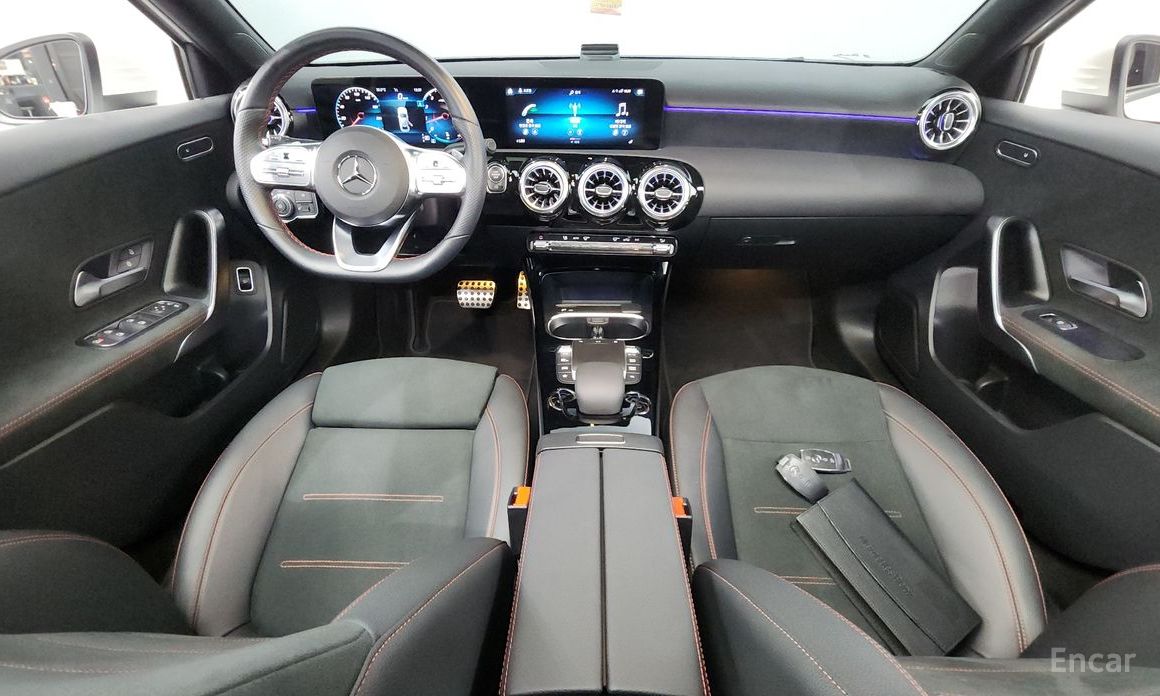 Mercedes-Benz A-Class W177A250 4MATIC SEDAN №8