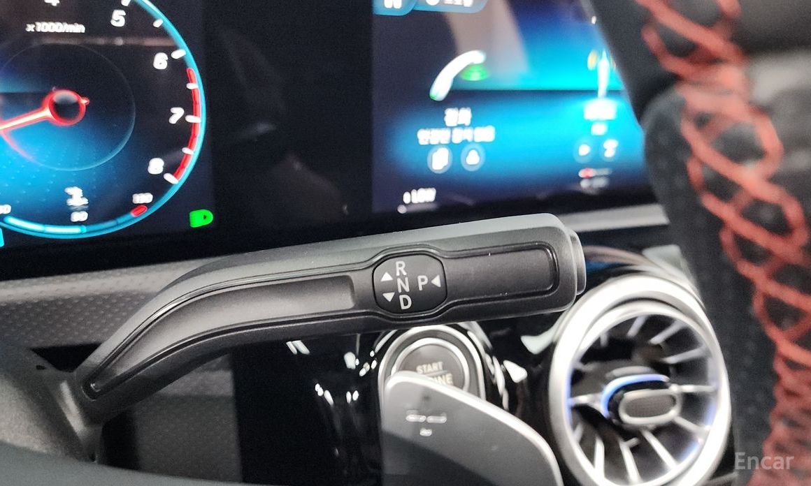 Mercedes-Benz A-Class W177A250 4MATIC SEDAN №10