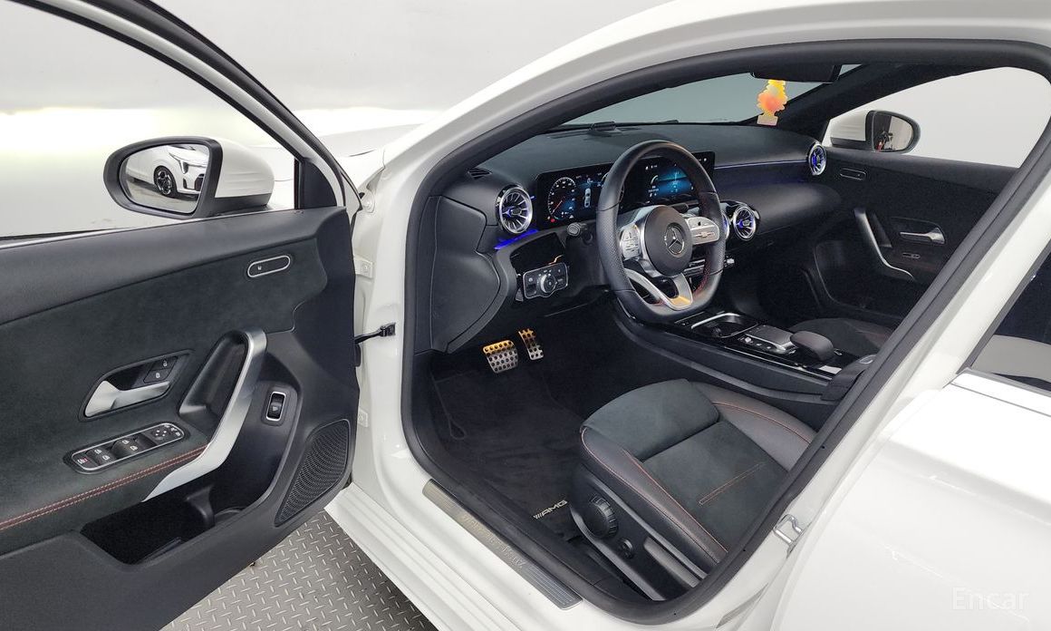 Mercedes-Benz A-Class W177A250 4MATIC SEDAN №11