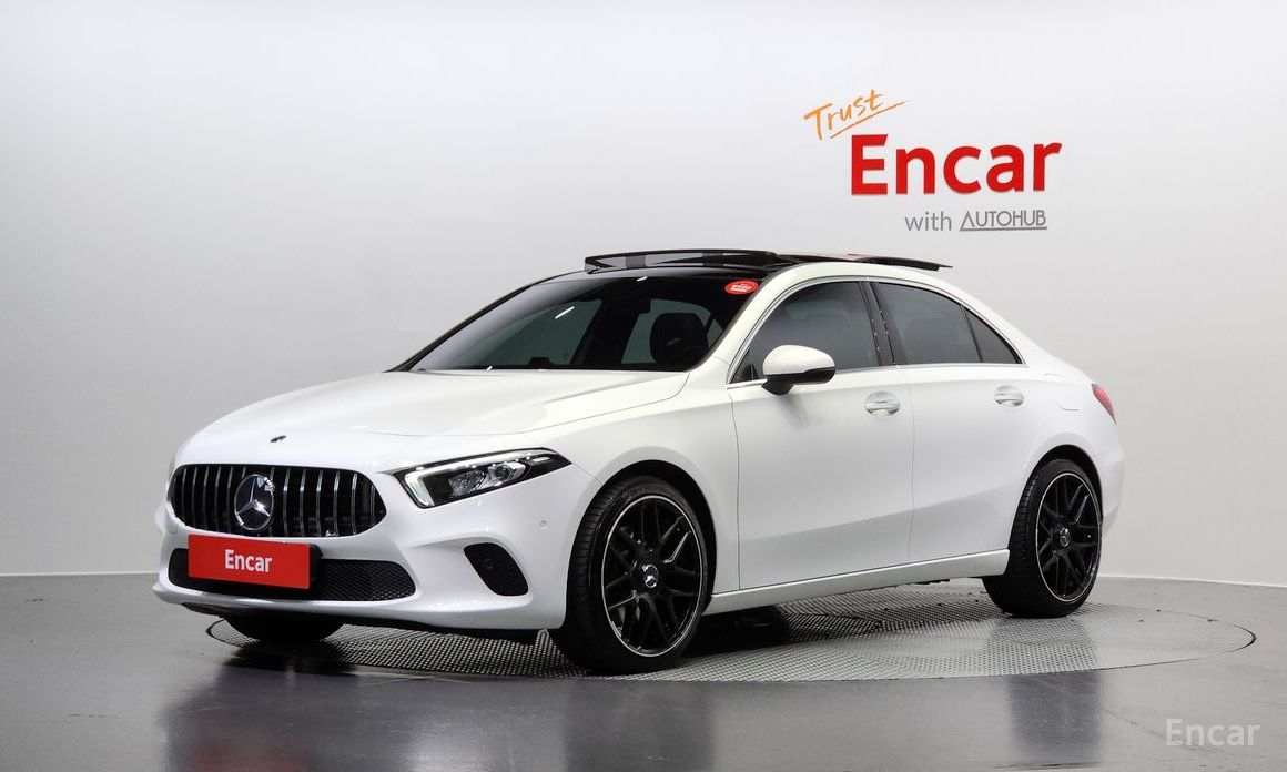 A-Class W177A250 4MATIC SEDAN 2