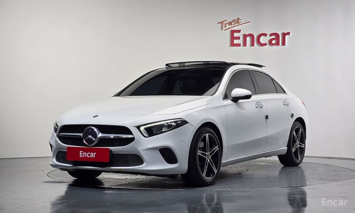 A-Class W177A250 4MATIC SEDAN 2