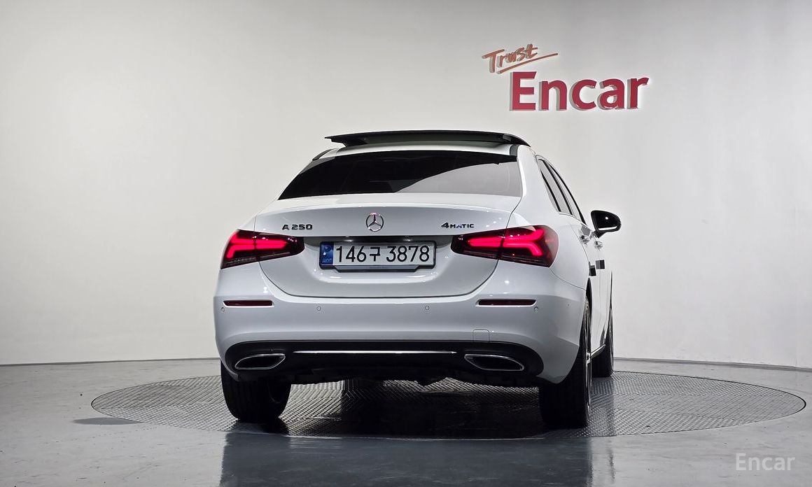 A-Class W177A250 4MATIC SEDAN 5