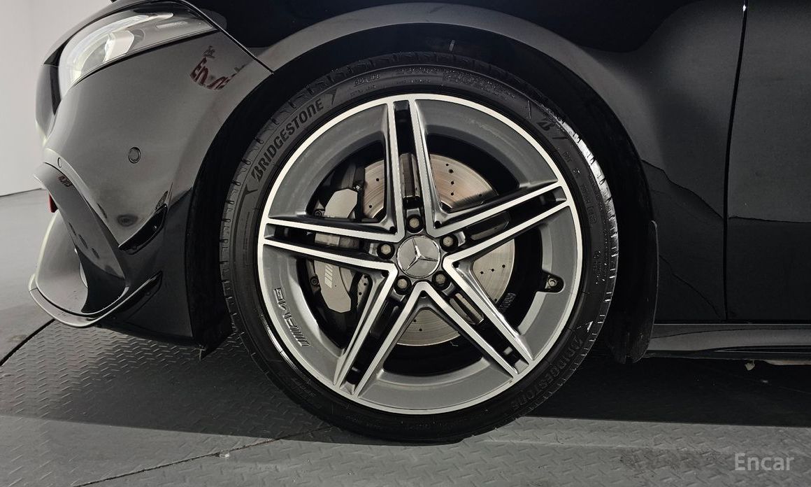 A-Class W177AMG A45 4MATIC+ Hatchback 6