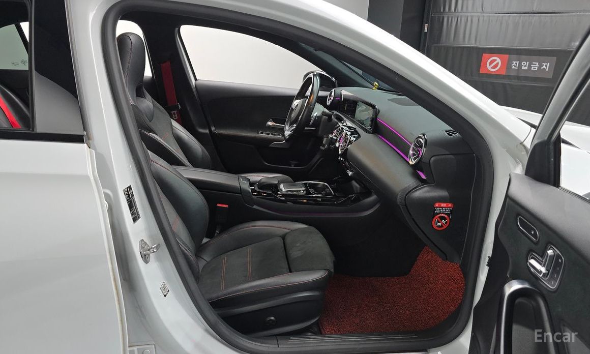 Mercedes-Benz A-Class W177AMG A45 4MATIC+ Hatchback №11