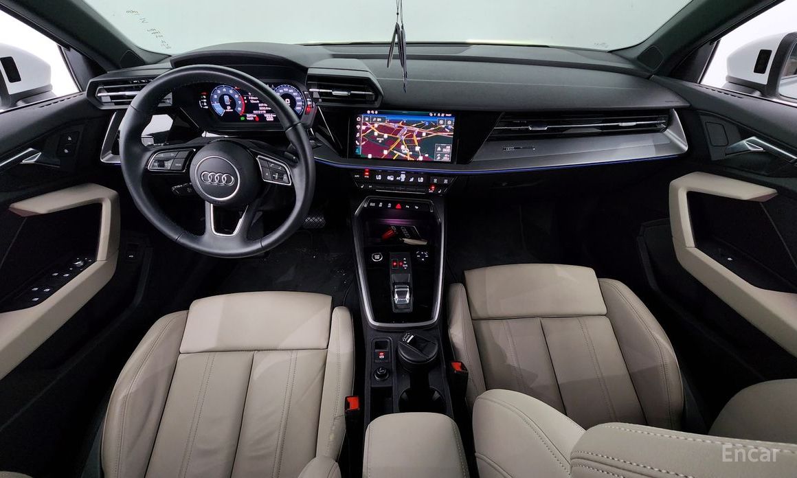 A3 (8Y)40 TFSI Premium 8