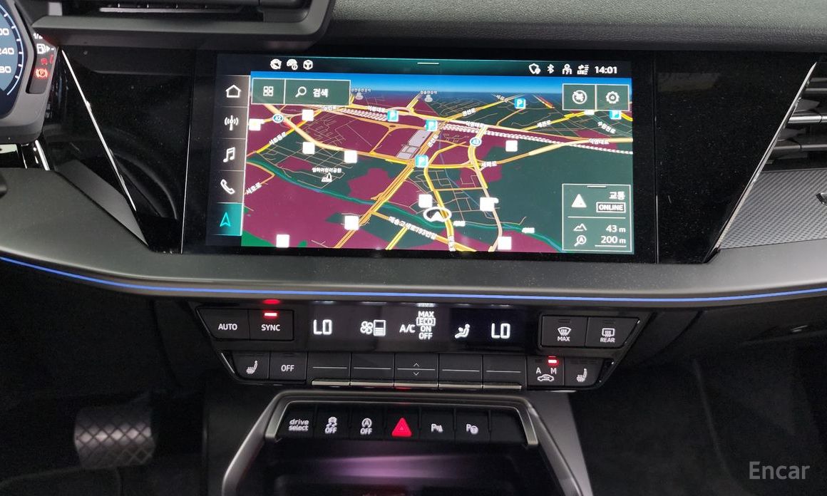 A3 (8Y)40 TFSI Premium 16