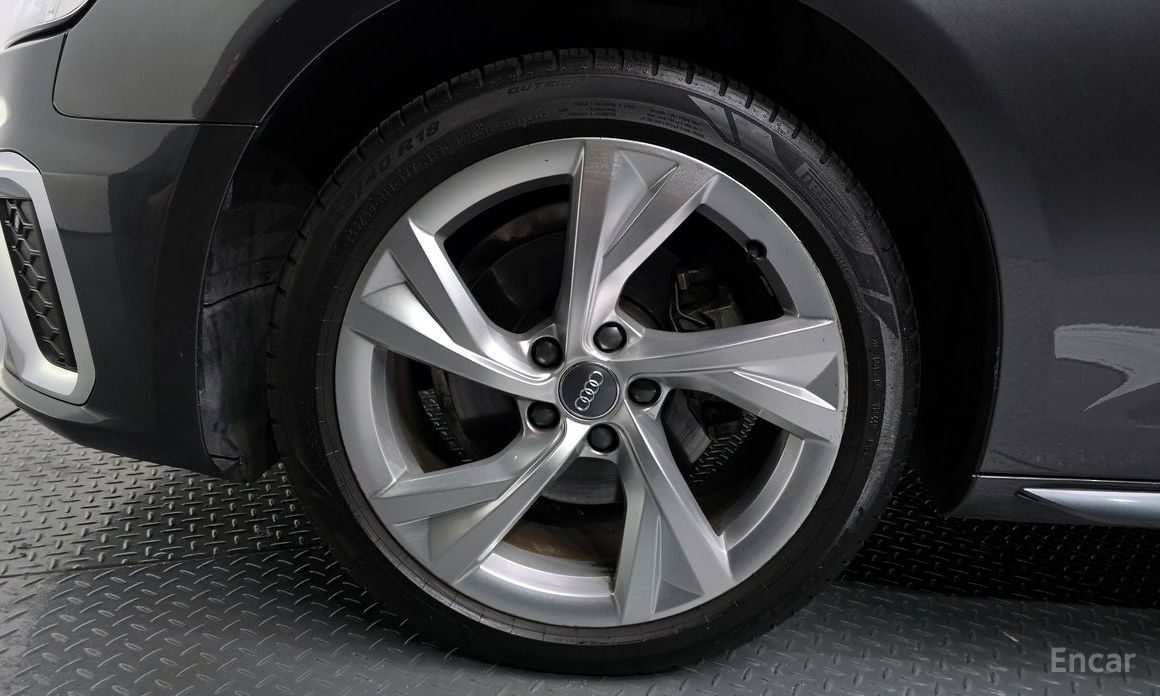 Audi A4 (B9)40 TFSI Premium №6