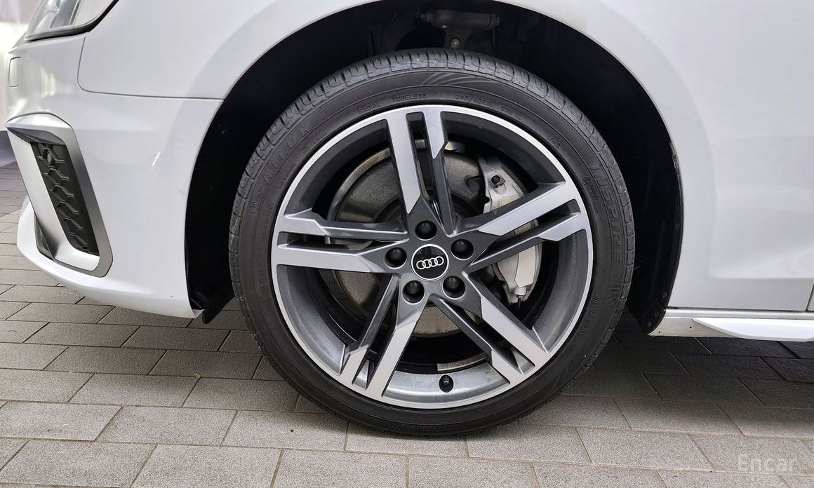 A4 (B9) 45 TFSI Quattro Premium 6