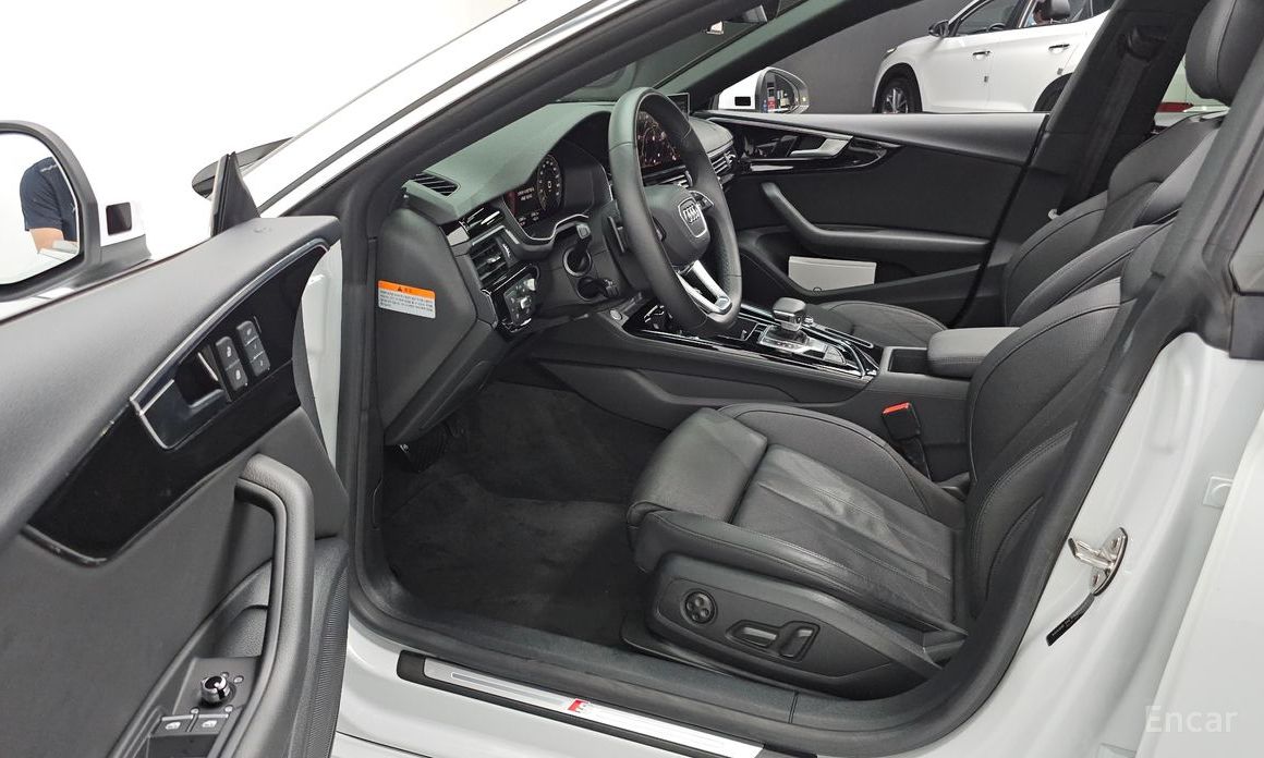 A5 (F5)40 TDI Quattro Premium Sportback 12