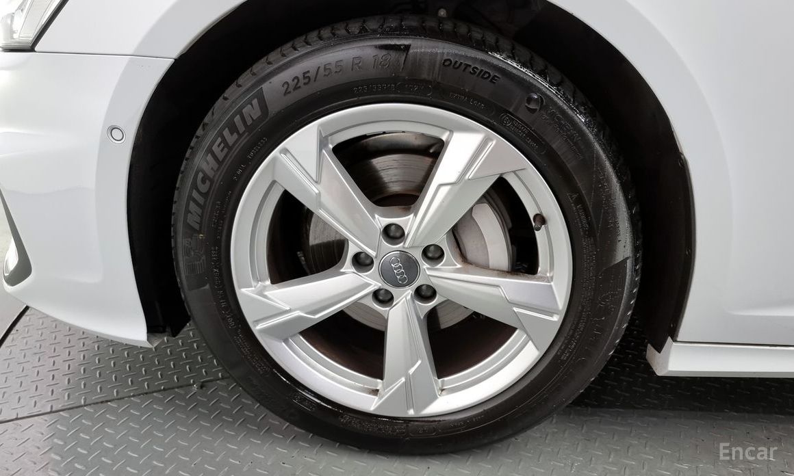 Audi A6 (C8)40 TDI №6