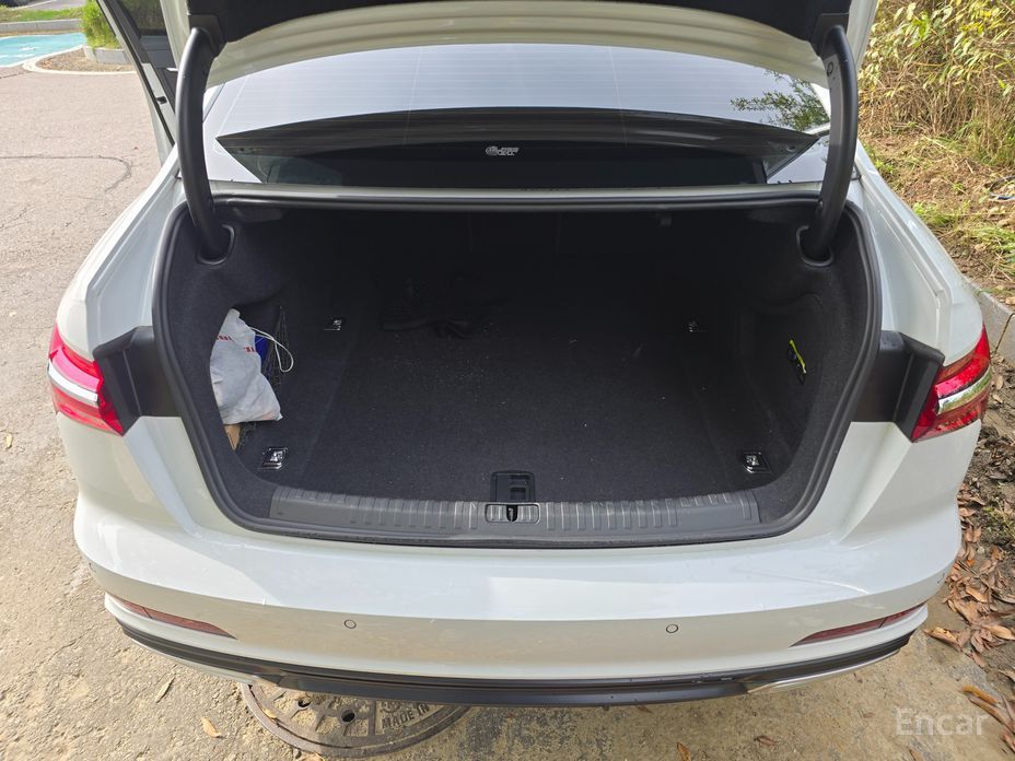 A6 (C8)40 TDI Premium 7