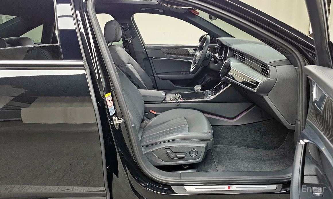 A6 (C8)45 TFSI Premium 12