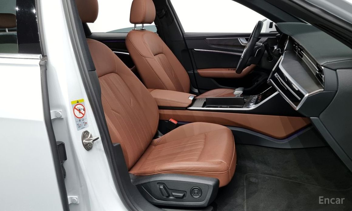 A6 (C8)45 TFSI Premium 12