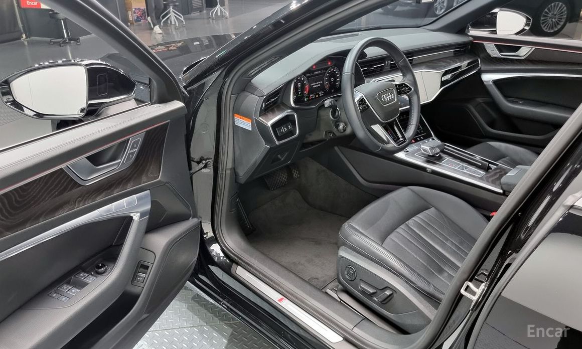 A6 (C8)45 TFSI Premium 12