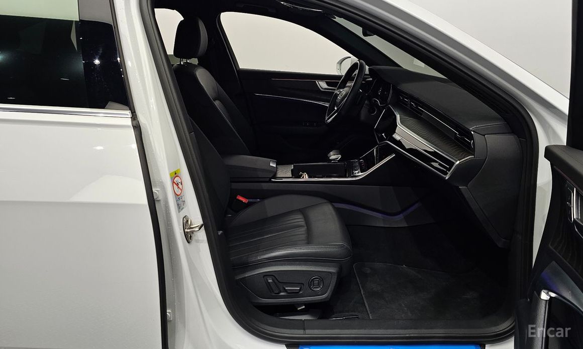 A6 (C8)45 TFSI Premium 12