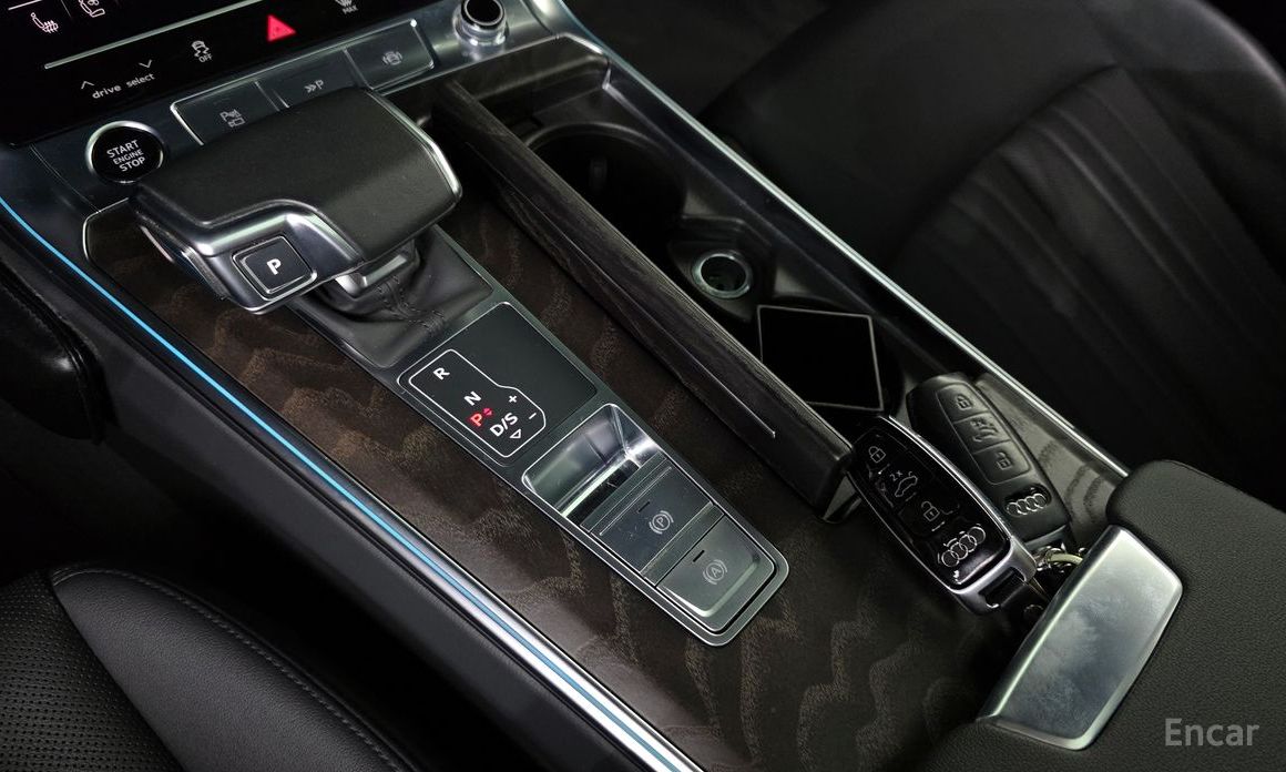 A6 (C8)45 TFSI Premium 10