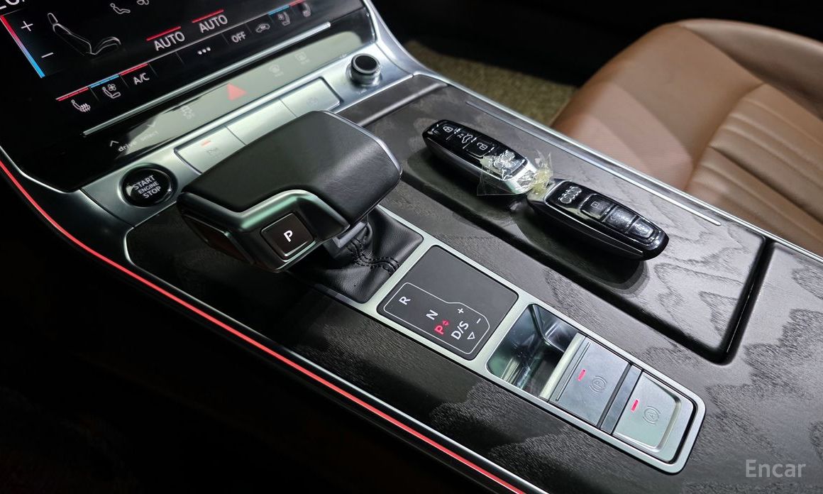 A6 (C8)45 TFSI Premium 10
