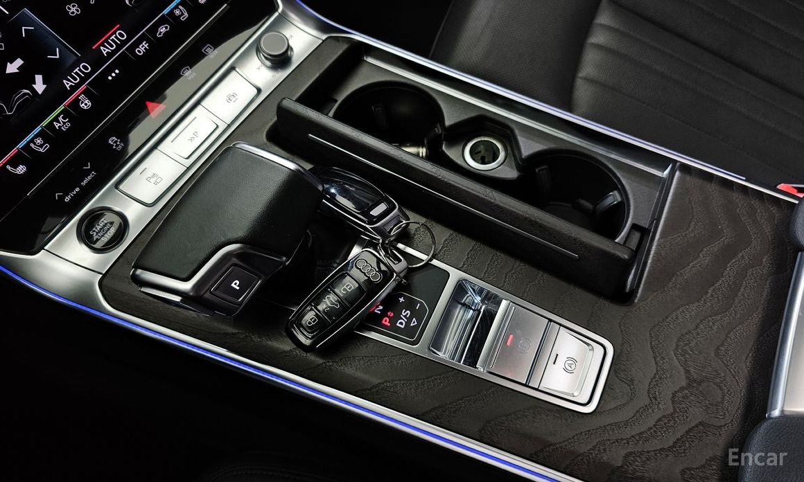 A6 (C8)45 TFSI Premium 10