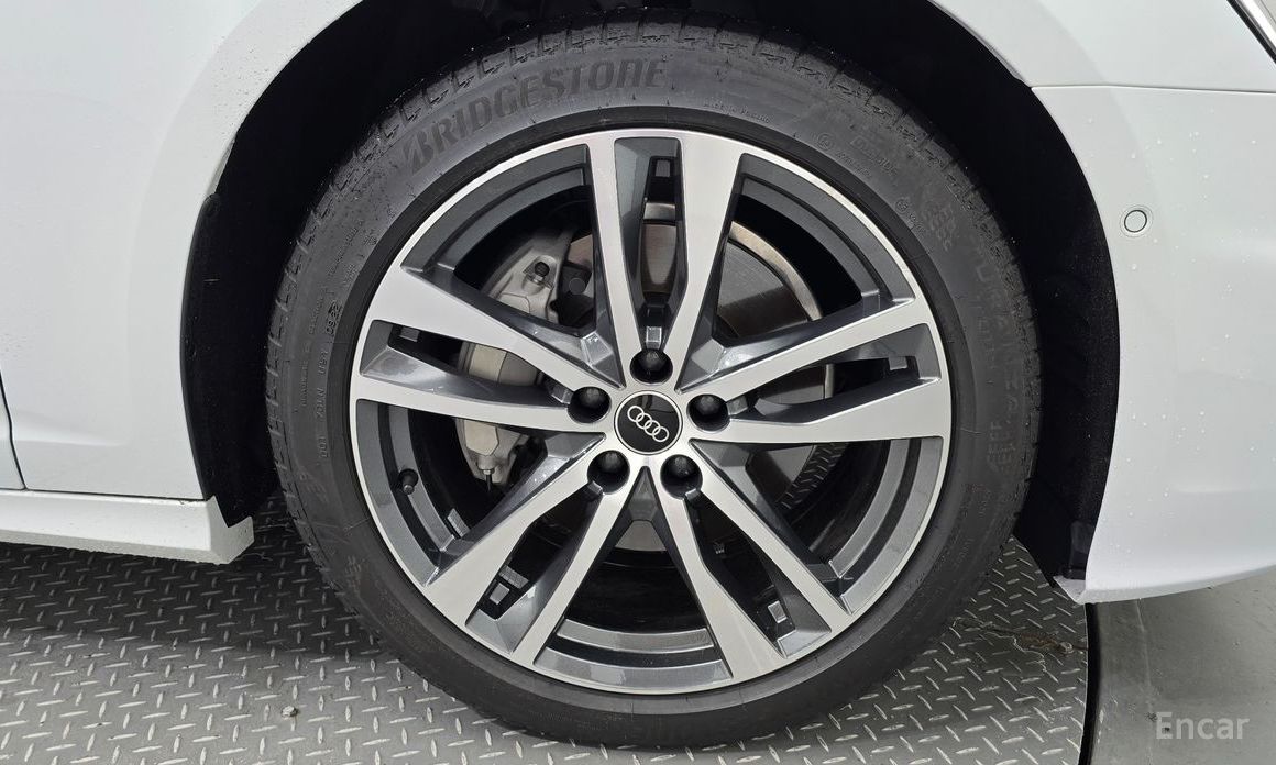 None A6 (C8)45 TFSI Premium №6