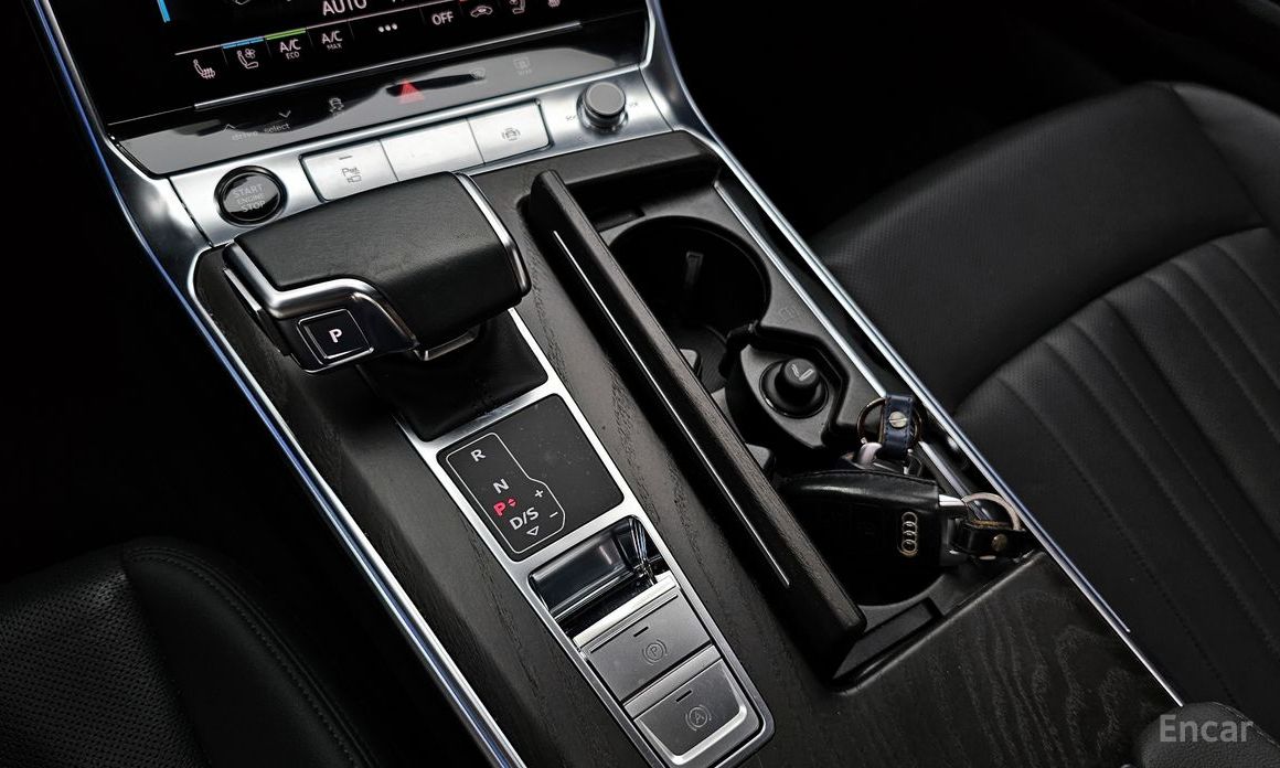 A6 (C8)45 TFSI Premium 10