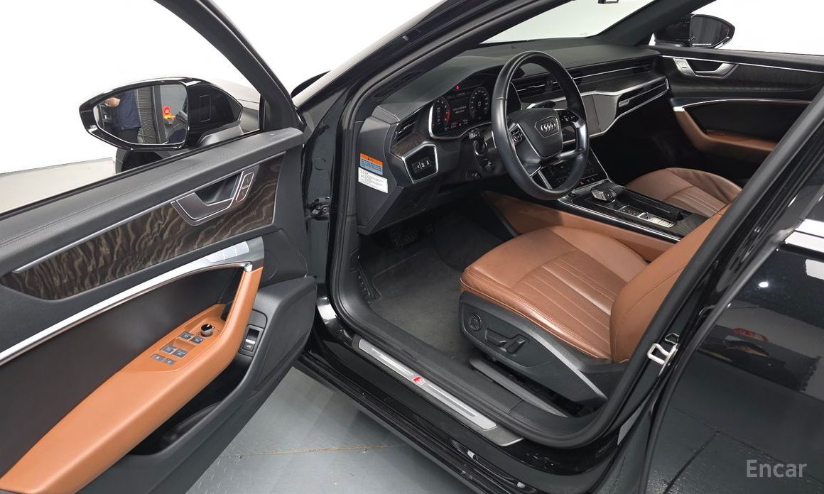 A6 (C8)45 TFSI Premium 12