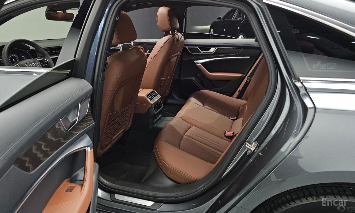 A6 (C8)45 TFSI Premium 13