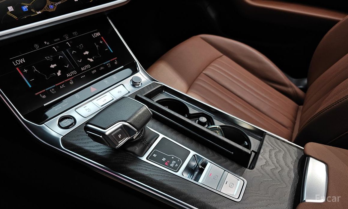 A6 (C8)45 TFSI Premium 10