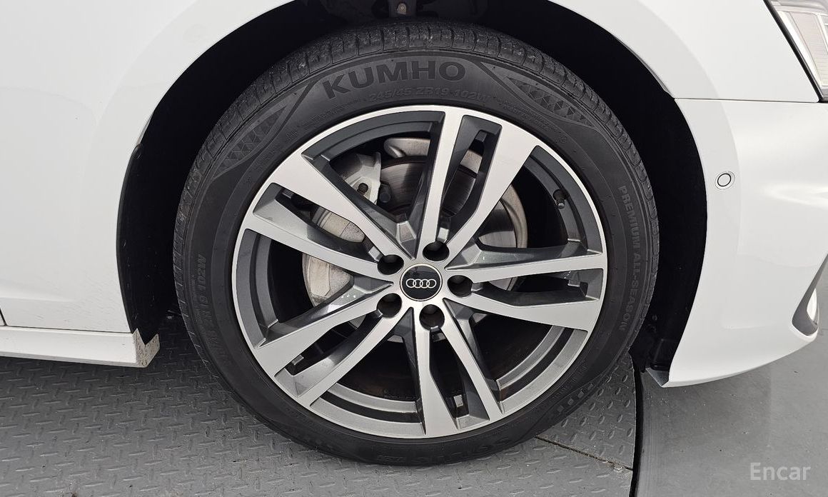 Audi A6 (C8) 40 TDI Quattro Premium №6