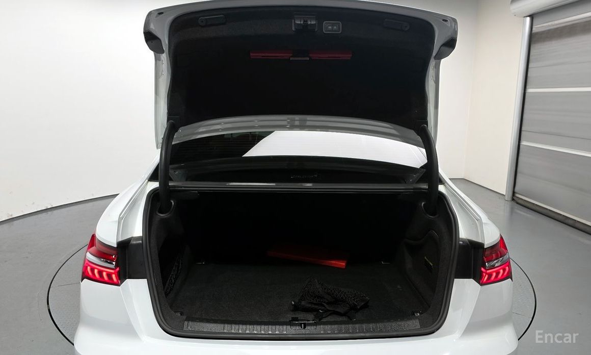A6 (C8) 40 TDI Quattro Premium 21