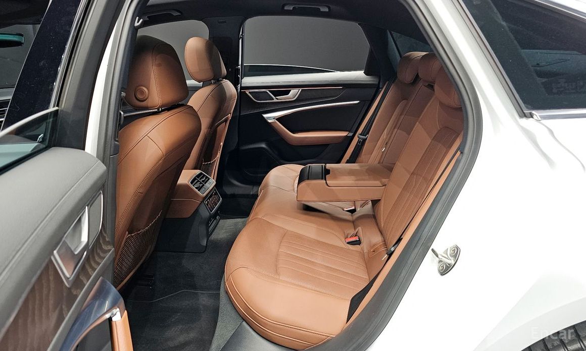 Audi A6 (C8) 40 TDI Quattro Premium №12