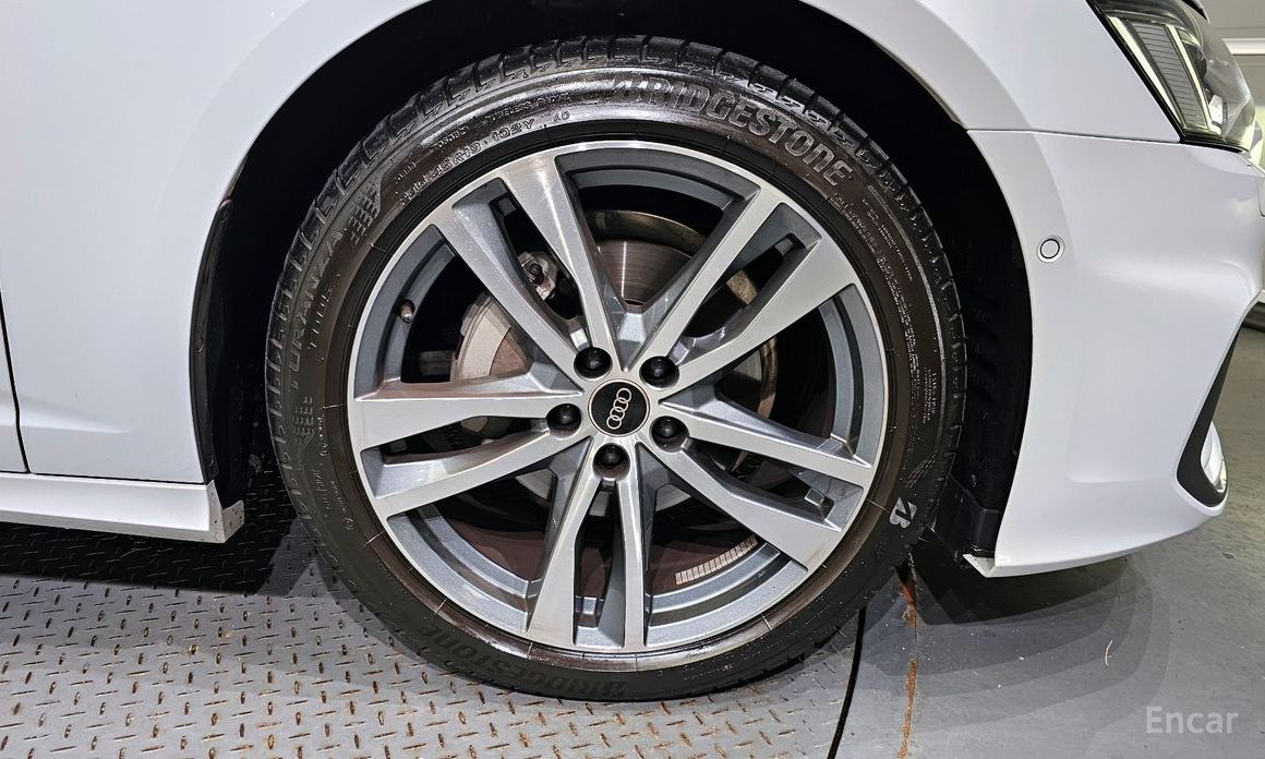Audi A6 (C8) 40 TDI Quattro Premium №6
