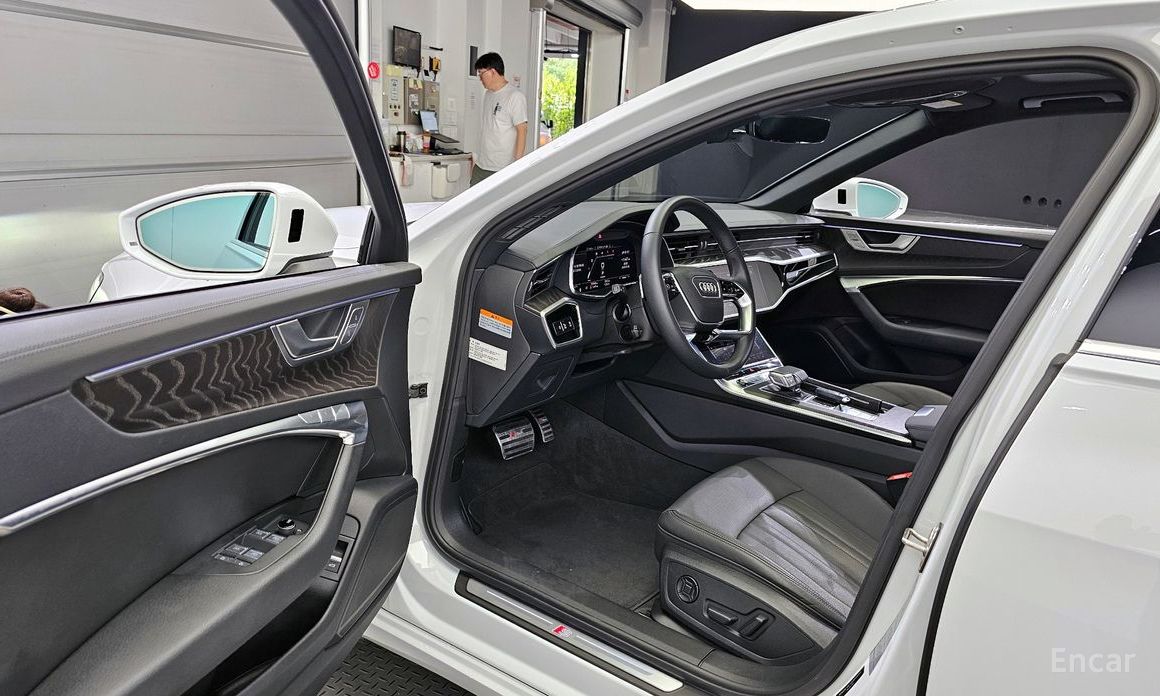 Audi A6 (C8) 40 TDI Quattro Premium №11