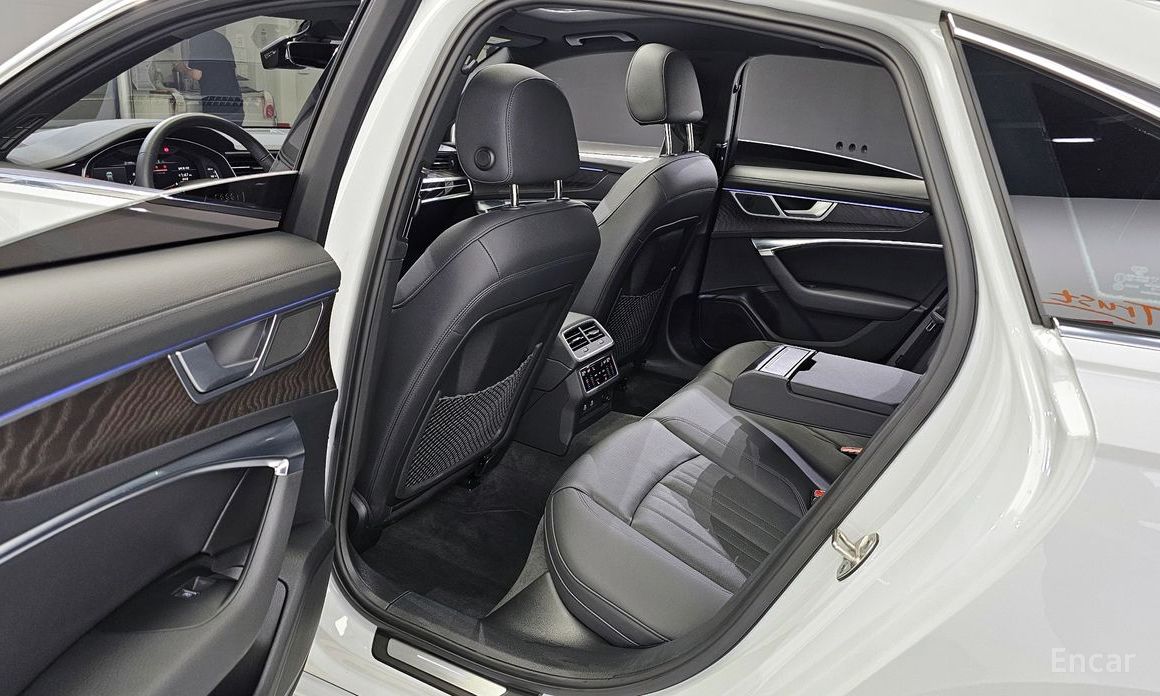 Audi A6 (C8) 40 TDI Quattro Premium №12