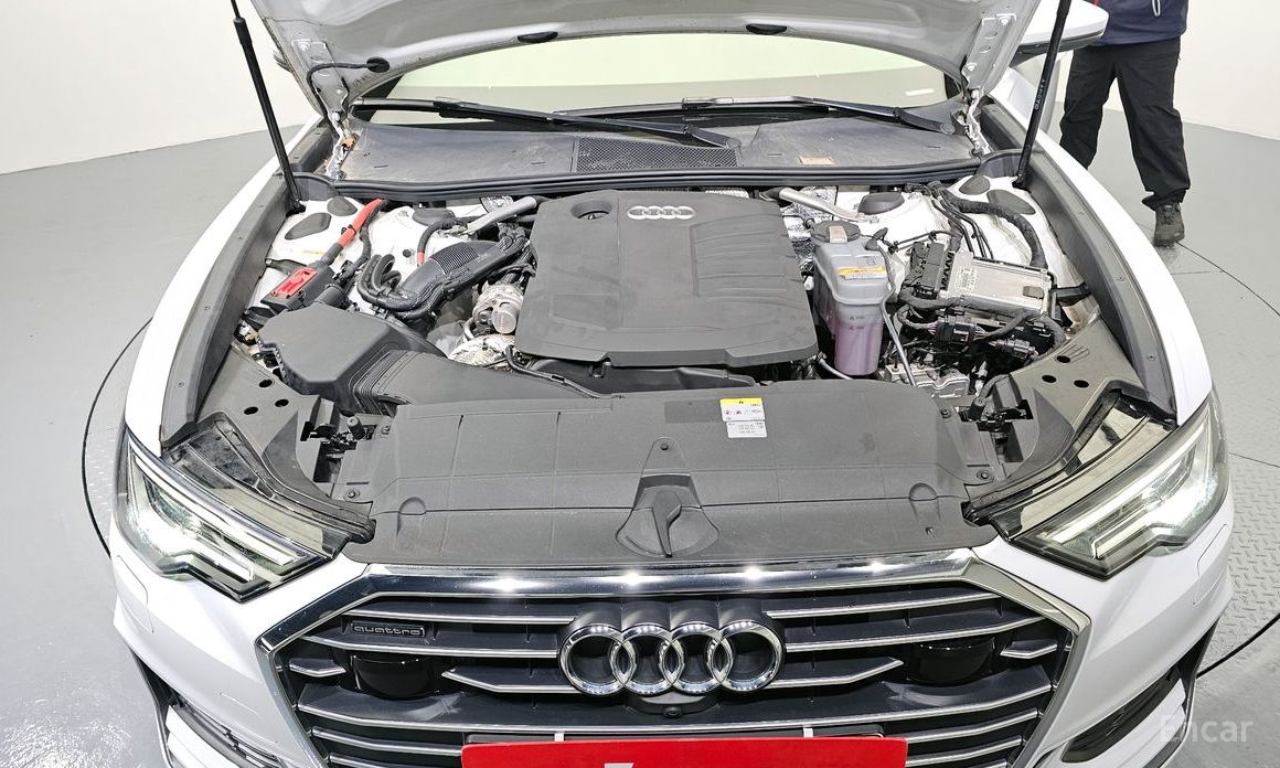 Audi A6 (C8) 40 TDI Quattro Premium №7