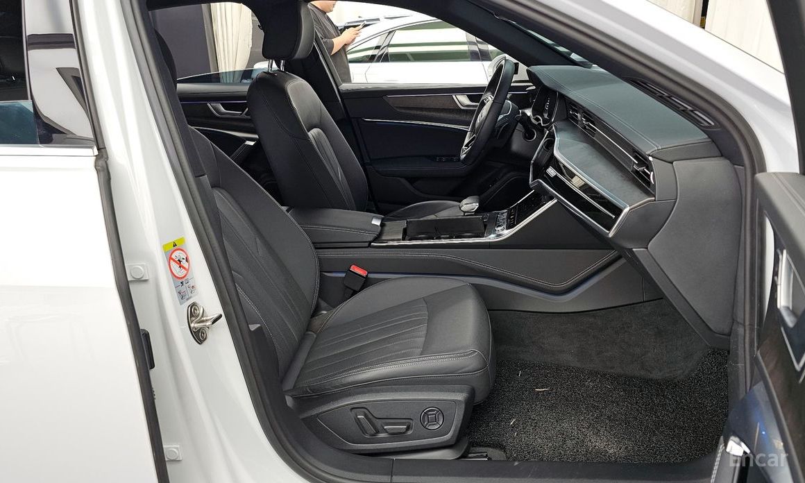 A6 (C8) 45 TDI Quattro Premium 12