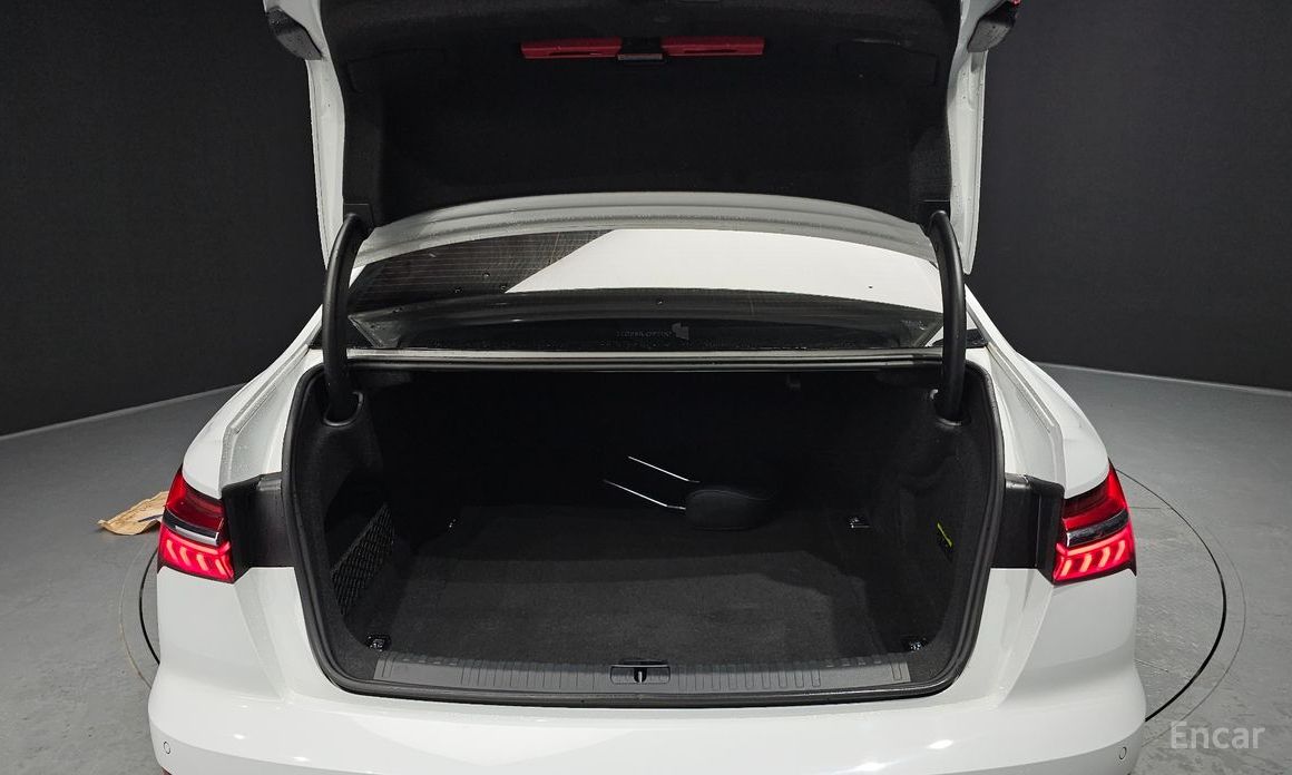 Audi A6 (C8) 45 TDI Quattro Premium №21