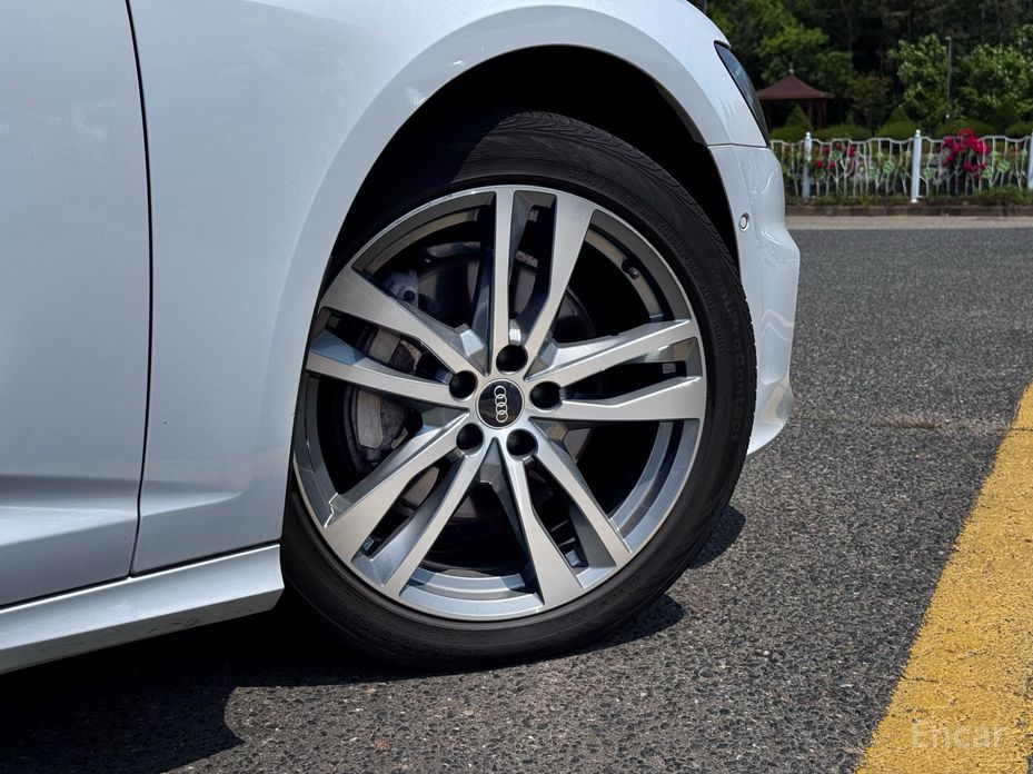 Audi A6 (C8) 45 TFSI Quattro Premium №4