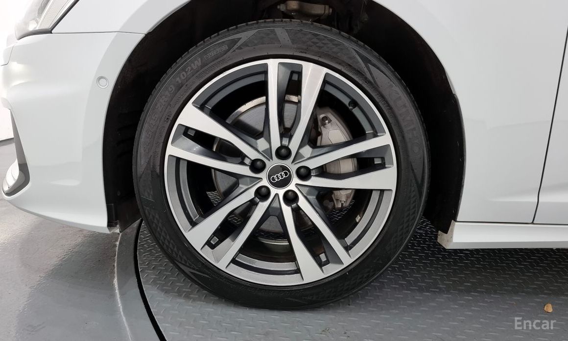 A6 (C8) 45 TFSI Quattro Premium 6