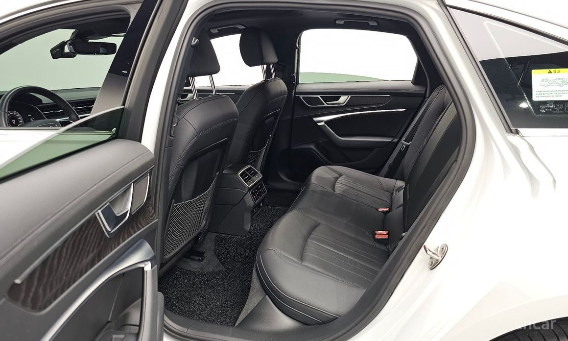 A6 (C8) 45 TFSI Quattro Premium 12