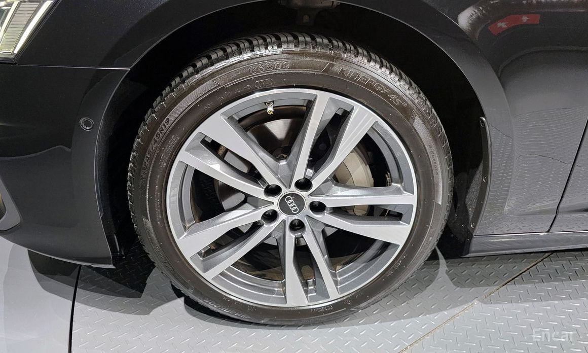 Audi A6 (C8) 45 TFSI Quattro Premium №6