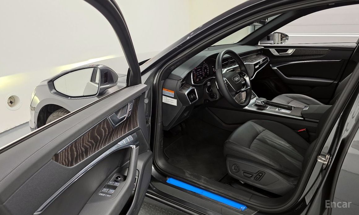 A6 (C8) 45 TFSI Quattro Premium 12