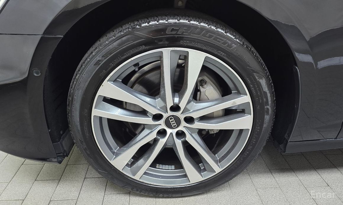 Audi A6 (C8) 45 TFSI Quattro Premium №6
