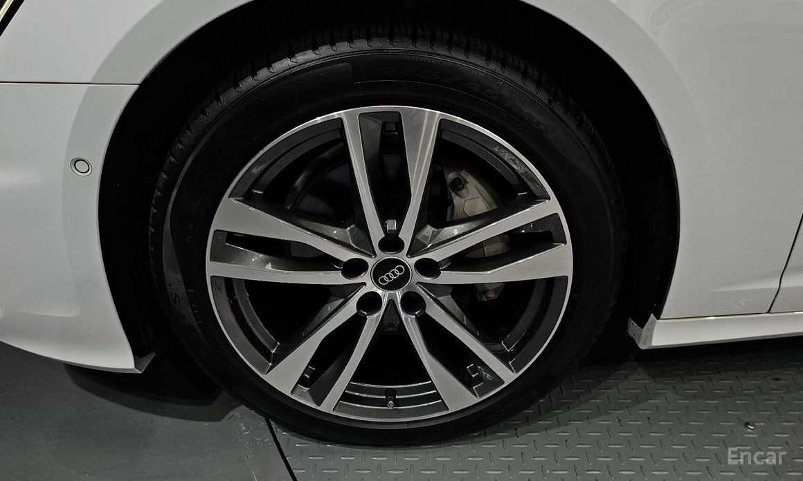 A6 (C8) 45 TFSI Quattro Premium 6