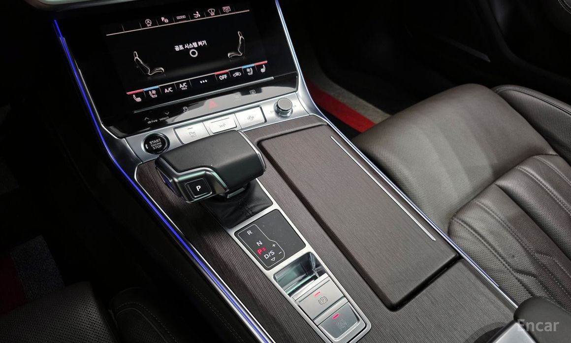 Audi A7 (4K)55 TFSI Quattro Premium №10